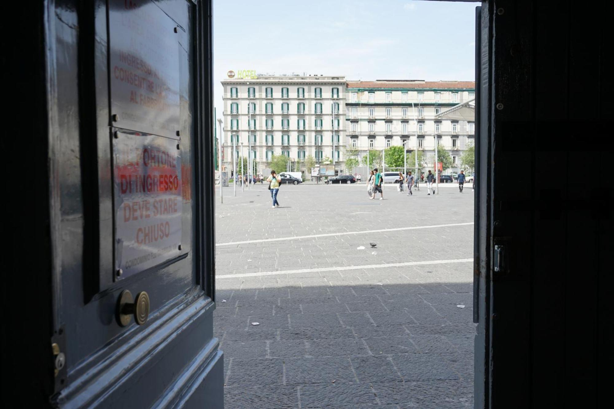 Enjoy Rooms Naples Nápoles Exterior foto