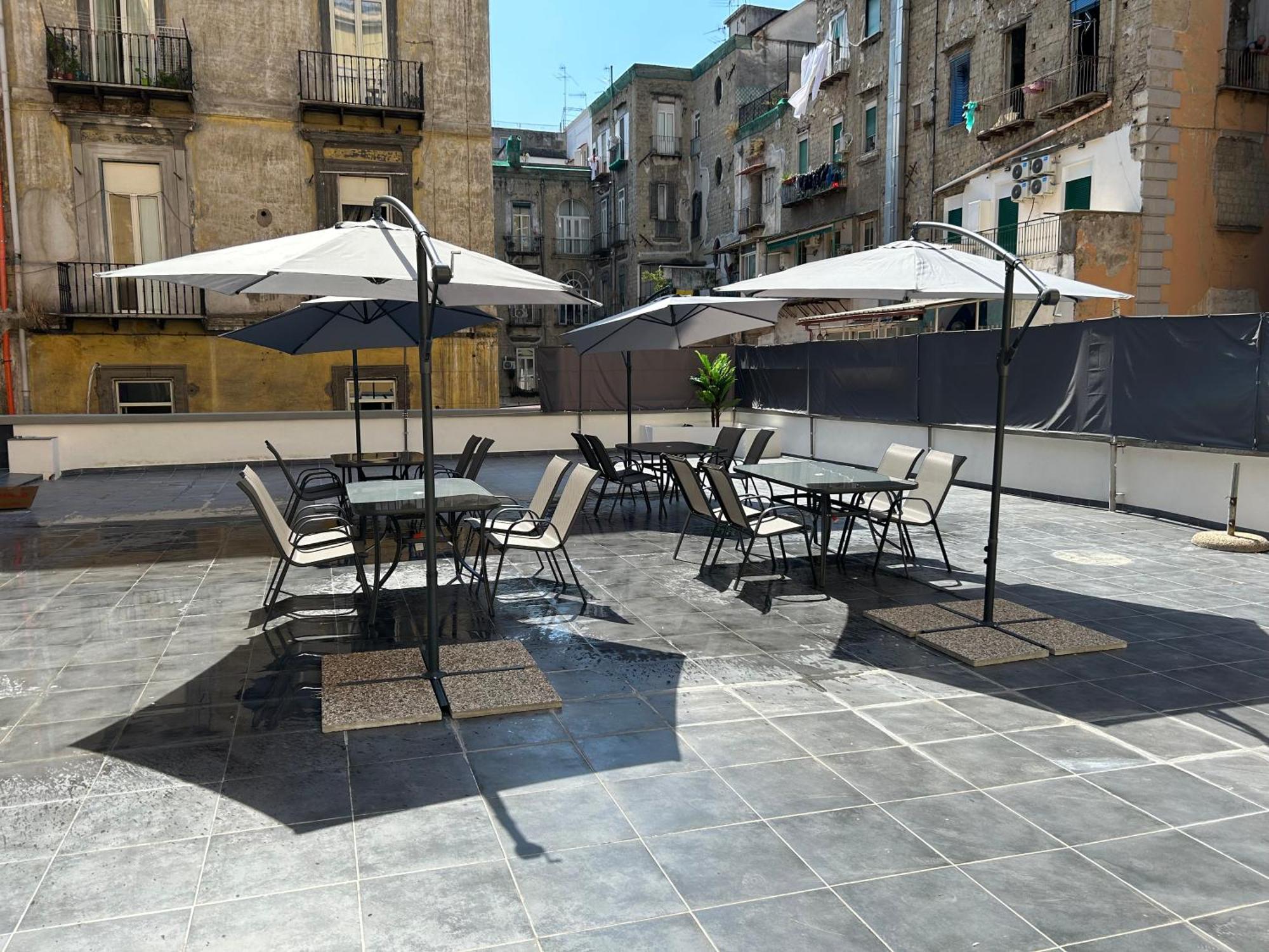 Enjoy Rooms Naples Nápoles Exterior foto