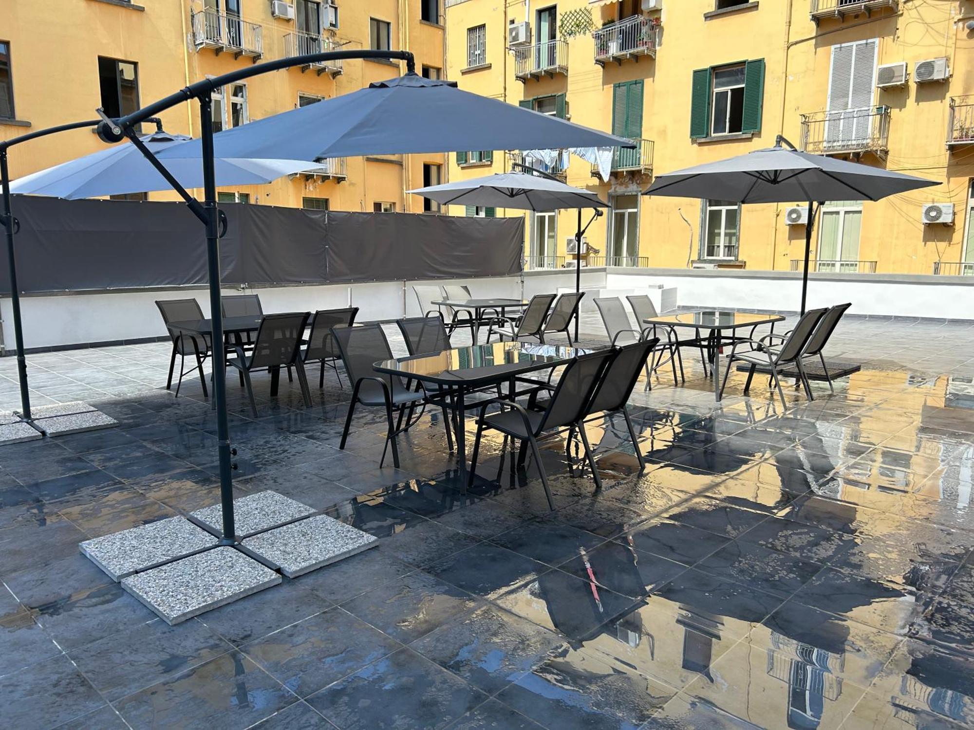 Enjoy Rooms Naples Nápoles Exterior foto