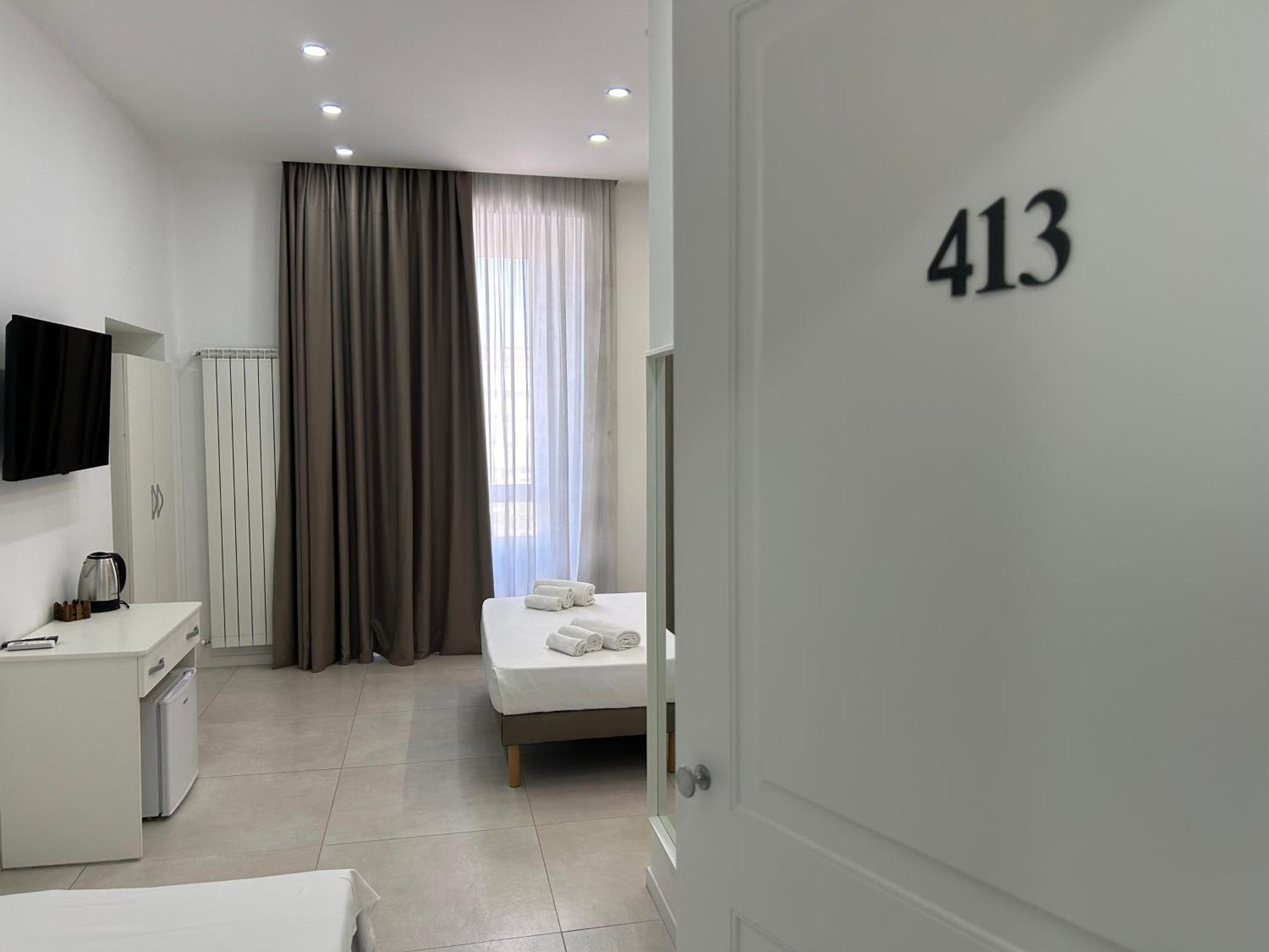 Enjoy Rooms Naples Nápoles Exterior foto