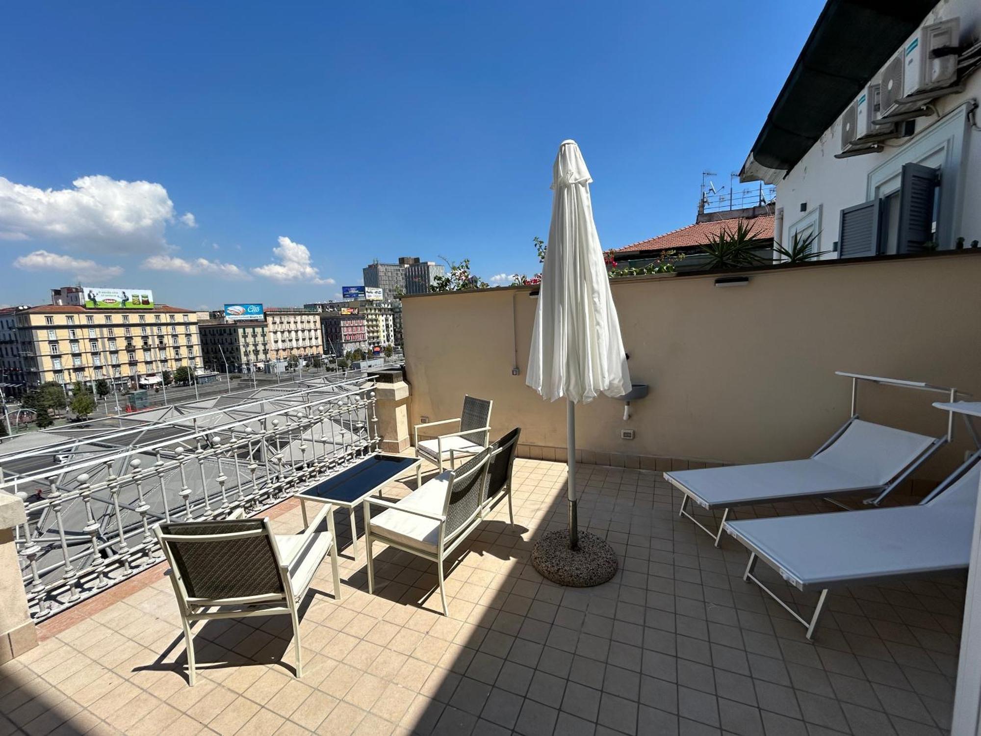 Enjoy Rooms Naples Nápoles Exterior foto